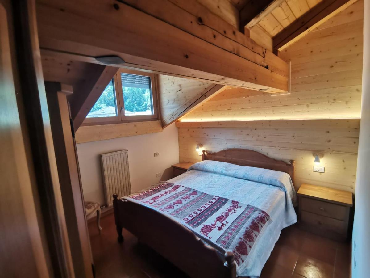 Апартаменты Mansarda A Carciato, Trilocale In Montagna Димаро Экстерьер фото