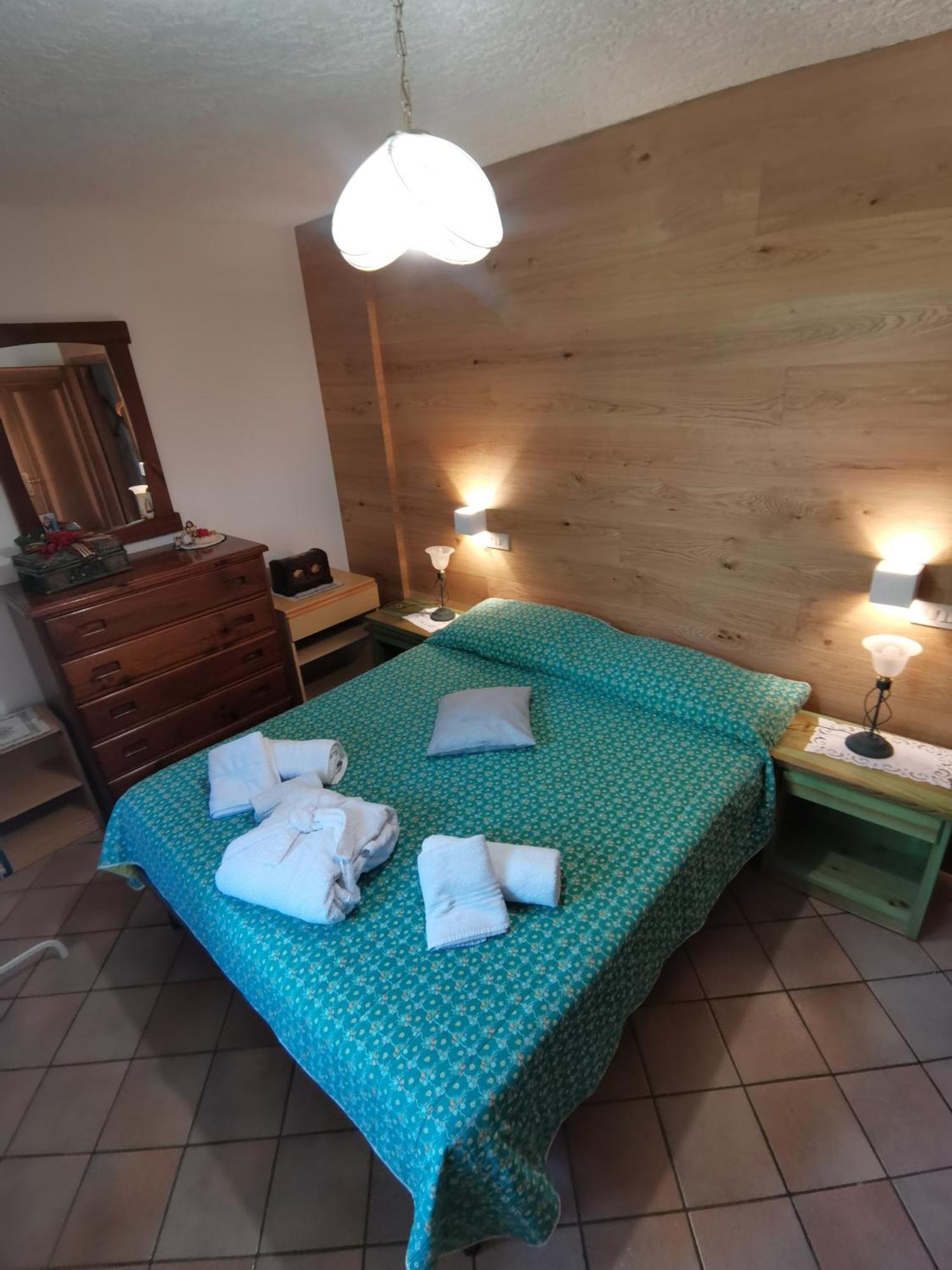 Апартаменты Mansarda A Carciato, Trilocale In Montagna Димаро Экстерьер фото